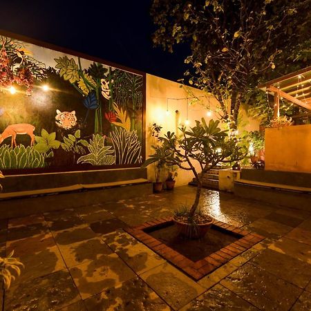 Safari Quest Hotel Mysore Exterior foto