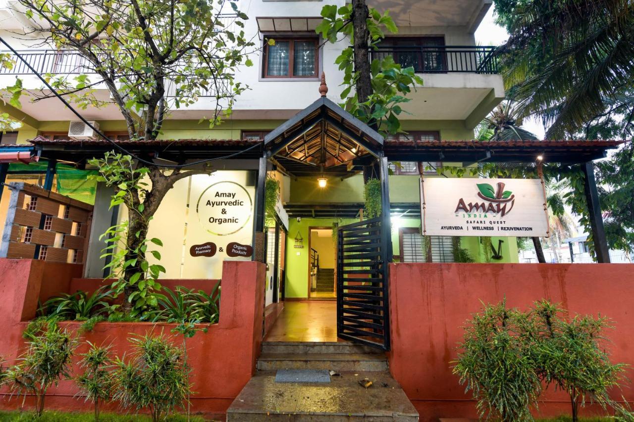 Safari Quest Hotel Mysore Exterior foto