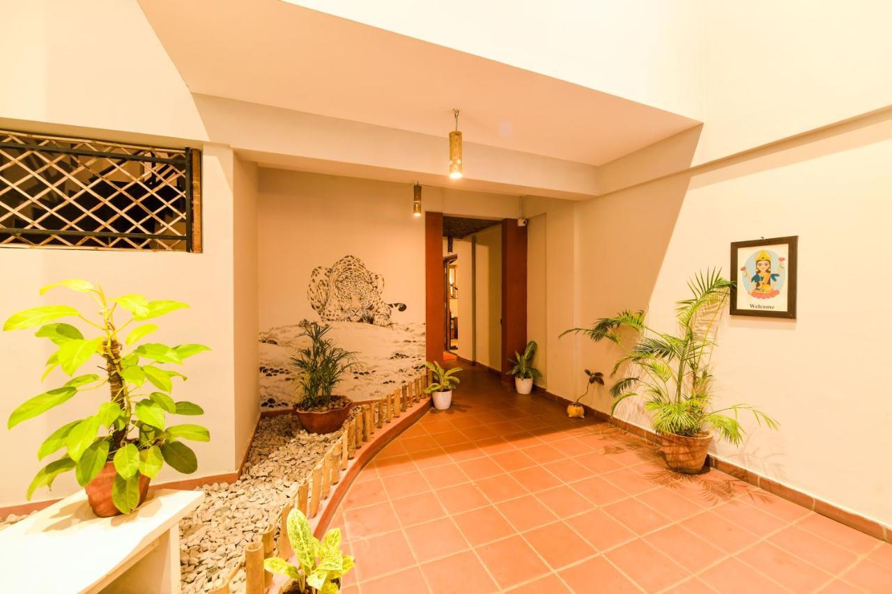 Safari Quest Hotel Mysore Exterior foto
