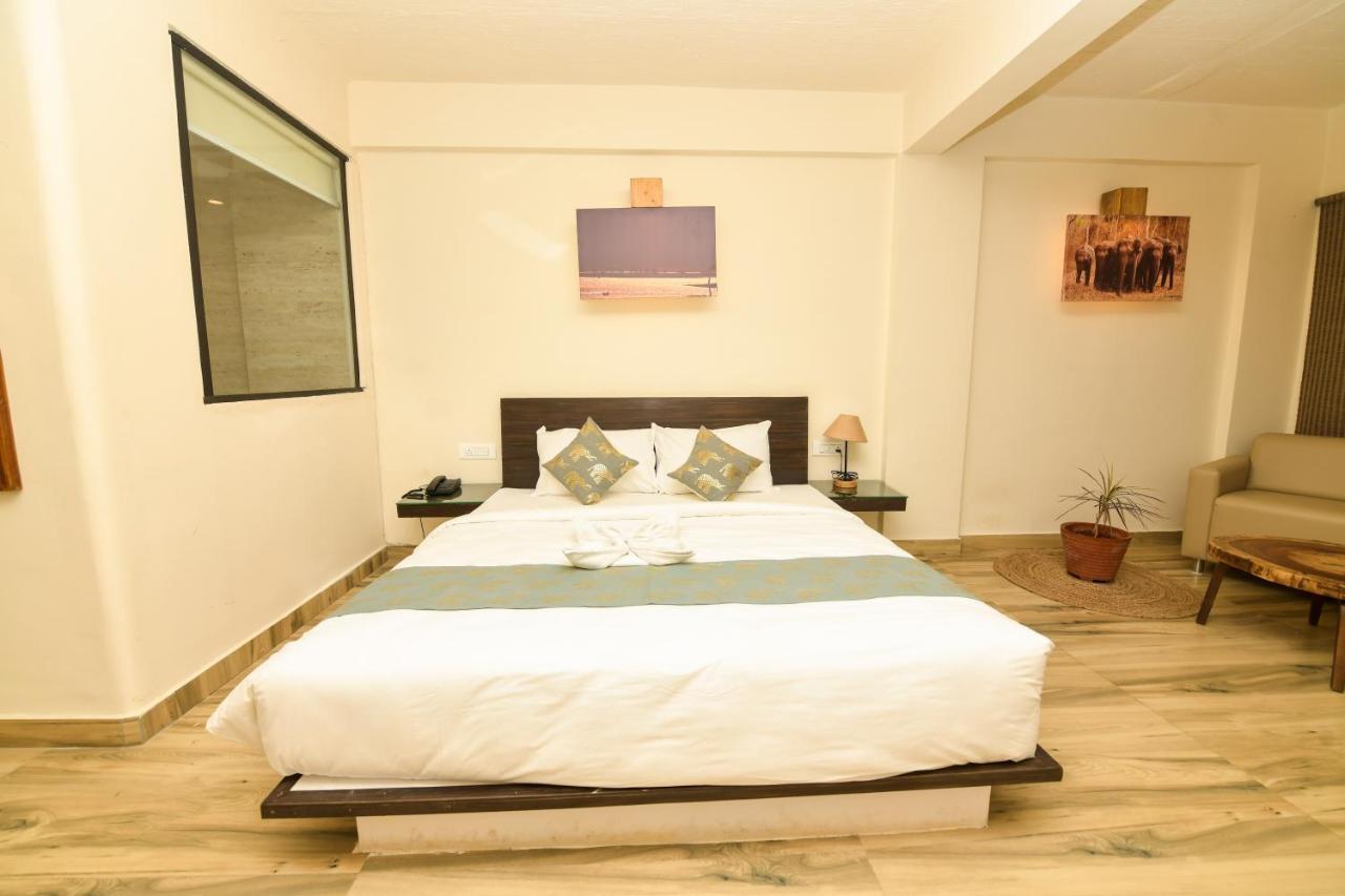 Safari Quest Hotel Mysore Exterior foto